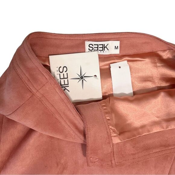 LF SEEK The Label Pink Faux Suede Wrap Skirt, NWT, Size Medium - Picture 2 of 8